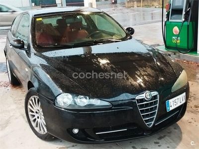 Negro Usado 2007 Alfa Romeo 147 Utilitario | 3500 € (Buen precio)