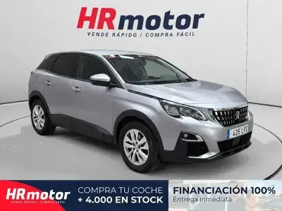 Usado Peugeot 3008 Active 130 CV (95 kW) 2021 Gris SUV