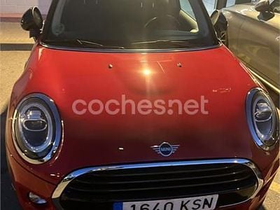 Usado Mini Cooper 136 CV (100 kW) 2018 Rojo Utilitario