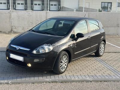 Usado Fiat Punto Evo Dynamic 90 CV (66 kW) 2011 Negro Utilitario
