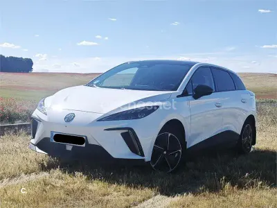 Occasion MG MG4 EV Luxury 150 kW (204 PK) 2023 Eléctrico Hatchback