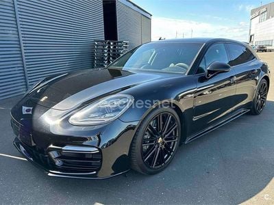 Porsche Panamera 4