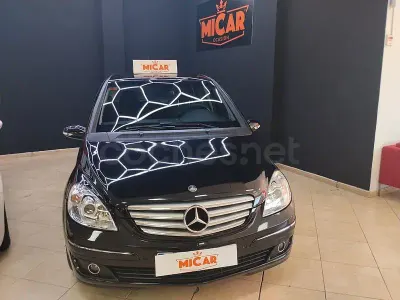 Usado Mercedes B180
