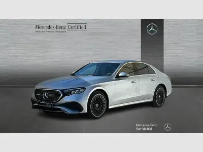 Używany Mercedes E300 313 KM (230 kW) 2025 Szary Sedan/Limuzyna