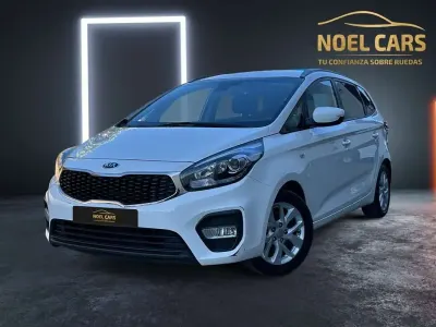 Usado Kia Carens 116 CV (85 kW) 2017 Blanco Monovolumen