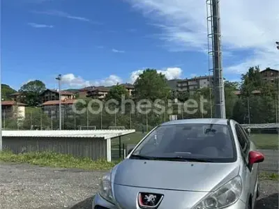 Usado Peugeot 207 Sport 120 CV (88 kW) 2008 Gris / plata Berlina