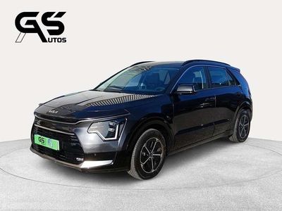 Usado Kia Niro 129 CV (94 kW) 2025 Gris SUV