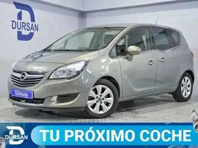 Usado Opel Meriva Selective 140 CV (102 kW) 2015 Marrón Monovolumen