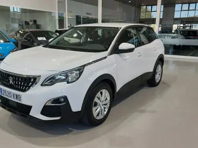Usado Peugeot 3008 Active 130 HP (95 kW) 2019 Branco SUV