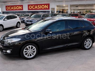 Usado Renault Mégane Dynamique 130 CV (95 kW) 2012 Negro Berlina