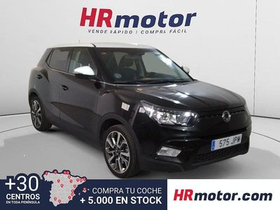 Negro Usado 2016 Ssangyong (KGM) Tivoli SUV | 10.690 € (Precio justo)