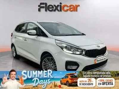 Usado Kia Carens 141 CV (103 kW) 2017 Blanco Monovolumen