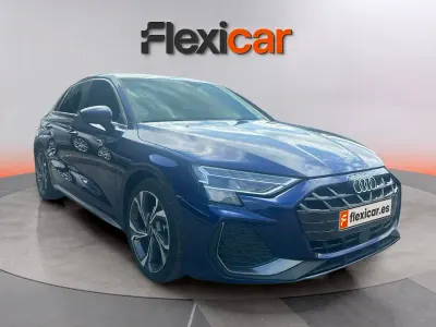 Usado Audi A3 S-Line 110 CV (80 kW) 2024 Azul Berlina