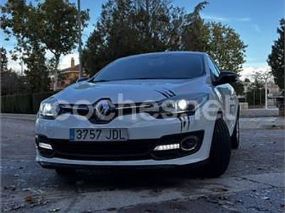 Usado Renault Mégane LIMITED 115 CV (84 kW) 2015 Blanco Berlina