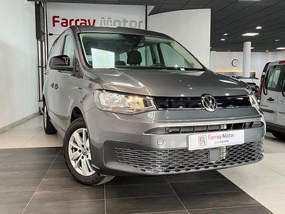 Usado VW Caddy Maxi 102 CV (75 kW) 2024 Gris Monovolumen