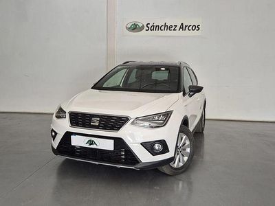 Usado Seat Arona Ecomotive 95 CV (69 kW) 2018 Blanco SUV