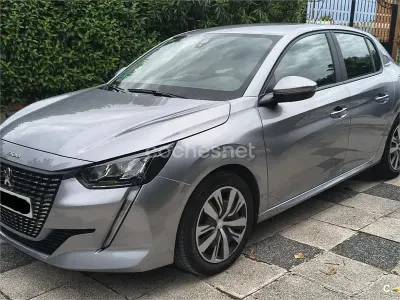Usado Peugeot 208 Active 100 CV (73 kW) 2020 Gris / plata Utilitario