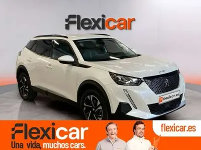 Usado Peugeot 2008 Allure 101 CV (74 kW) 2020 Blanco SUV