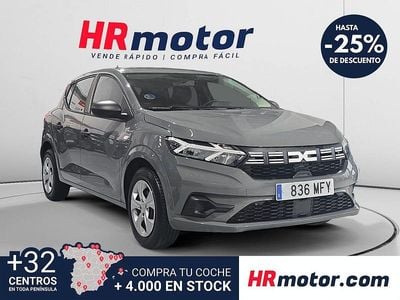 Usado Dacia Sandero Essentiel 101 CV (74 kW) 2023 Gris Berlina