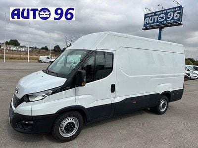 Usado Iveco Daily 156 CV (114 kW) 2022 Blanco Berlina