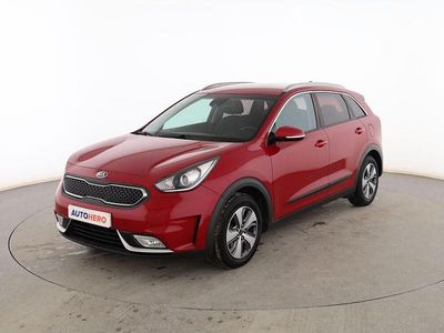 Begagnad Kia Niro 141 HK (103 kW) 2018 Röd SUV