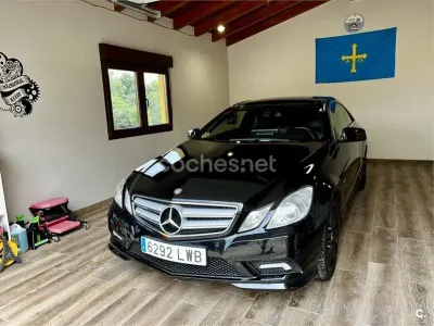 Usado Mercedes E250 Elegance 204 CV (150 kW) 2011 Negro Coupe