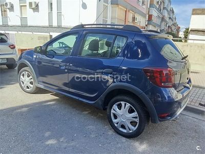 Usado Dacia Sandero Stepway 90 CV (66 kW) 2018 Azul Berlina