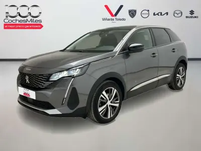 Usado Peugeot 3008 Allure 131 CV (96 kW) 2024 Gris SUV