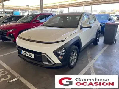 Usado Hyundai Kona 129 CV (94 kW) 2025 Blanco SUV