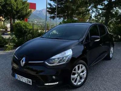 Usado Renault Clio LIMITED 91 CV (66 kW) 2020 Negro Utilitario