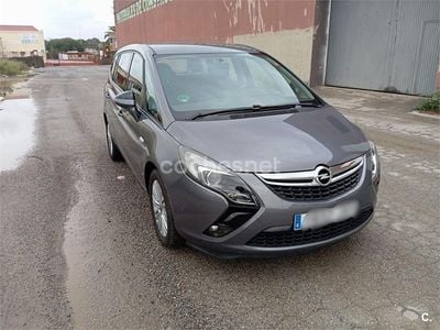 Usado Opel Zafira Tourer Selective 136 CV (100 kW) 2017 Gris / plata Monovolumen