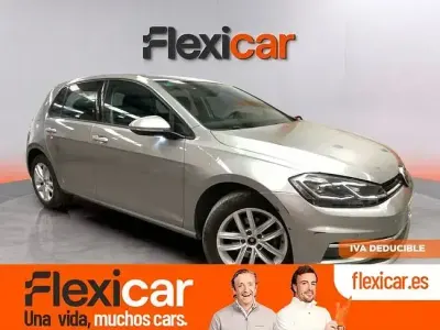 Usado VW Golf VII Advance 115 CV (84 kW) 2019 Gris