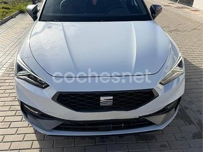 Blanco Usado 2022 Seat Leon FR Berlina | 22.900 € (Precio justo)