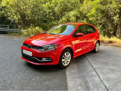 Usado VW Polo Sportline 90 CV (66 kW) 2017 Rojo Berlina