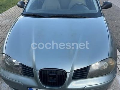 Azul Usado 2004 Seat Ibiza Berlina | 3190 € (Precio justo)