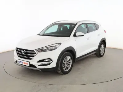 Usado Hyundai Tucson 140 CV (102 kW) 2016 Blanco SUV