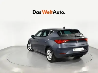 Usado Seat Leon Style 116 CV (85 kW) 2025 Gris