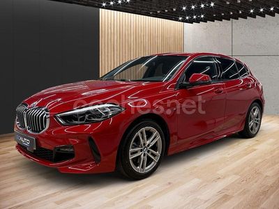 Usado BMW 118 Comfort Edition 150 CV (110 kW) 2024 Rojo Utilitario