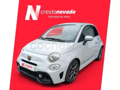 Usado Abarth 595 145 CV (106 kW) 2022 Gris / plata Berlina