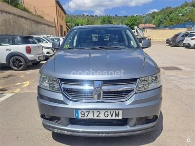Käytetty Dodge Journey SXT 140 HP (102 kW) 2010 Harmaa Katumaasturi
