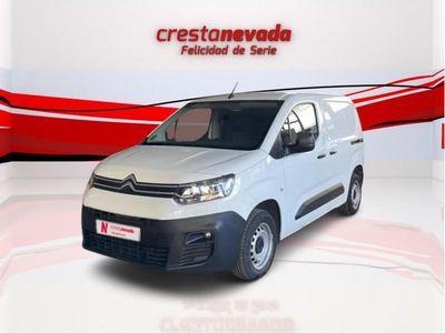 Usado Citroën Berlingo Live 102 CV (75 kW) 2021 Blanco Monovolumen