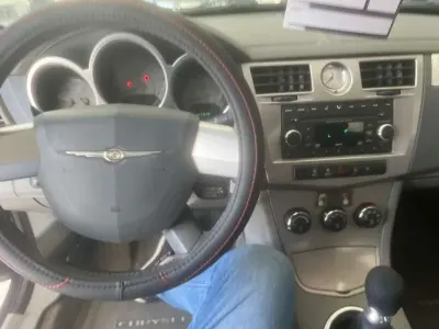 Usado Chrysler Sebring Limited 140 CV (102 kW) 2009 Azul Berlina