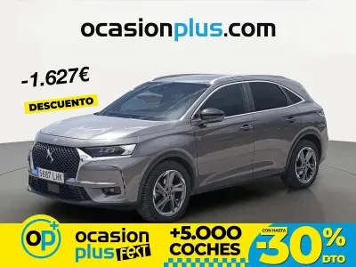 Usado DS Automobiles DS7 Crossback So Chic 180 CV (132 kW) 2020 Gris SUV