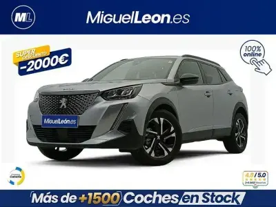 Usado Peugeot 2008 Allure 102 CV (75 kW) 2023 Gris SUV