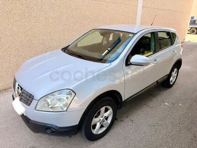 Usado Nissan Qashqai Acenta 115 CV (84 kW) 2007 Gris / plata SUV