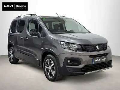 Usado Peugeot Rifter GT 130 CV (95 kW) 2022 Gris Monovolumen