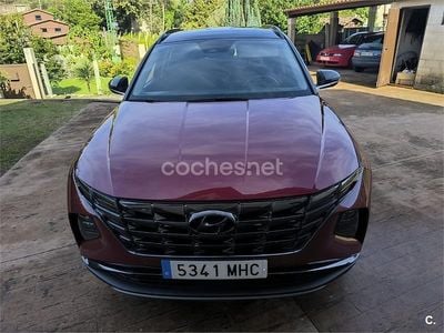 Granate Usado 2023 Hyundai Tucson SUV | 29.500 € (Caro)
