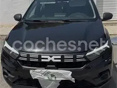 Usado Dacia Sandero Essentiel 91 CV (66 kW) 2023 Negro Berlina