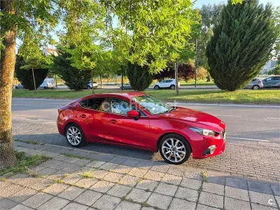Usado Mazda 3 150 CV (110 kW) 2016 Rojo Berlina