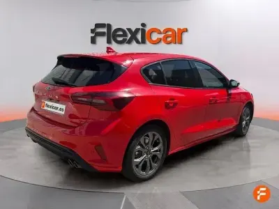 Usado Ford Focus Active 155 CV (114 kW) 2024 Rojo Berlina